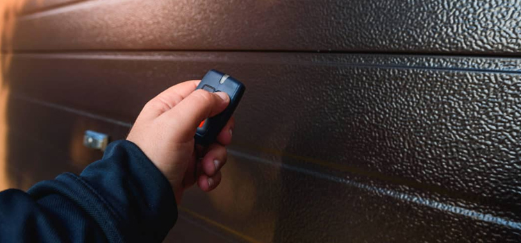 automatic door opener with remote control in West Rancho Dominguez