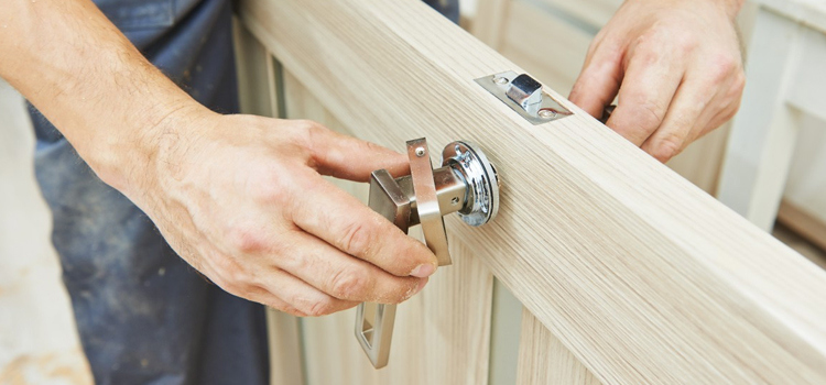 interior door repair West Rancho Dominguez